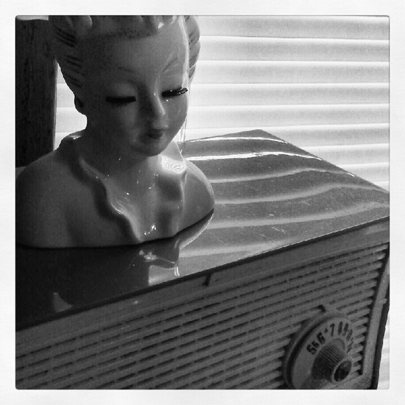 Meet your Posher, Norma - Picture 5 of 8